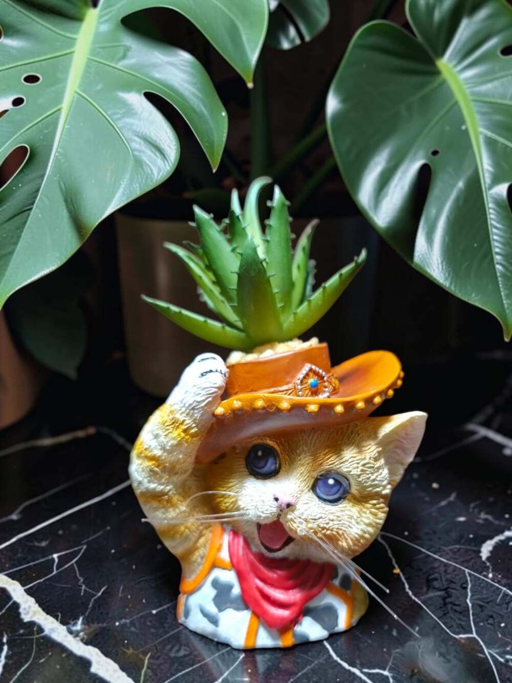Buck the Rocky Cowboy Cat Plant Pot Figurine A0302